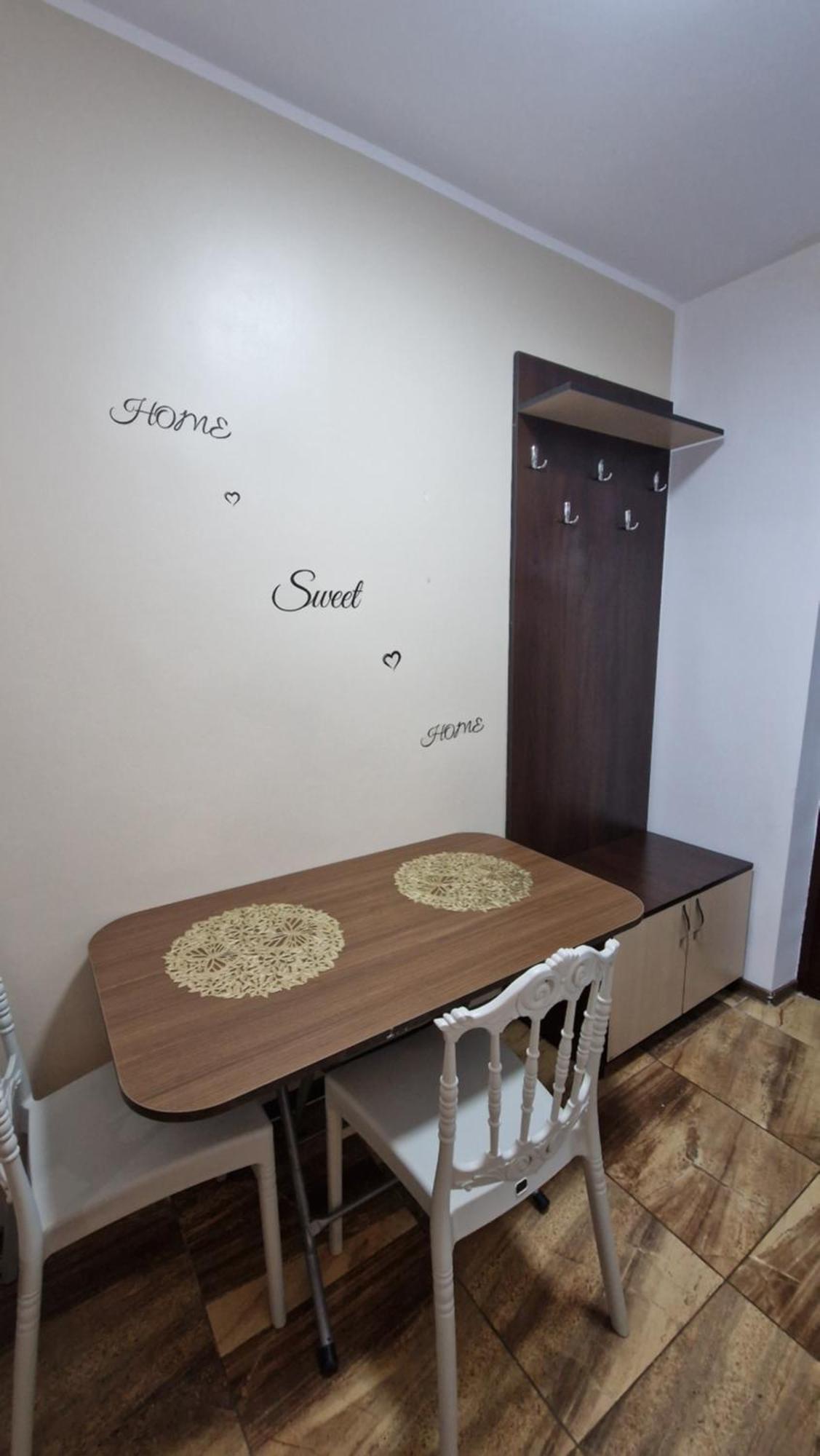Apartament Back Galaţi Eksteriør billede